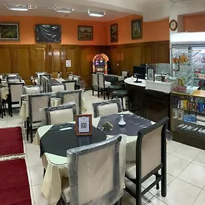 https://hospedaje-costanera.hotelsmendoza.com