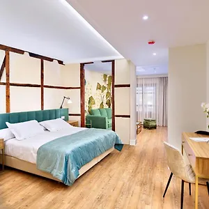 https://hotel-boutique-adolfo.besthotelstoledo.com