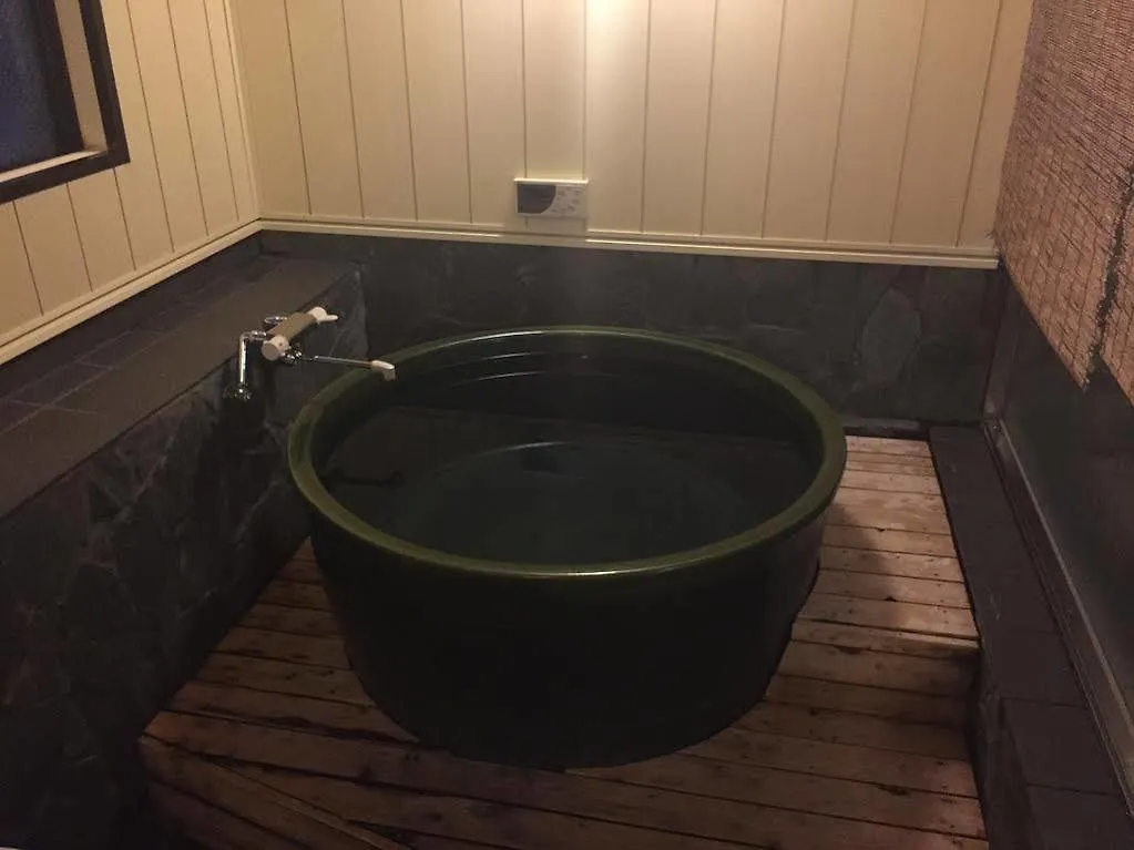 **  Juyoh Hotel Tokyo Giappone